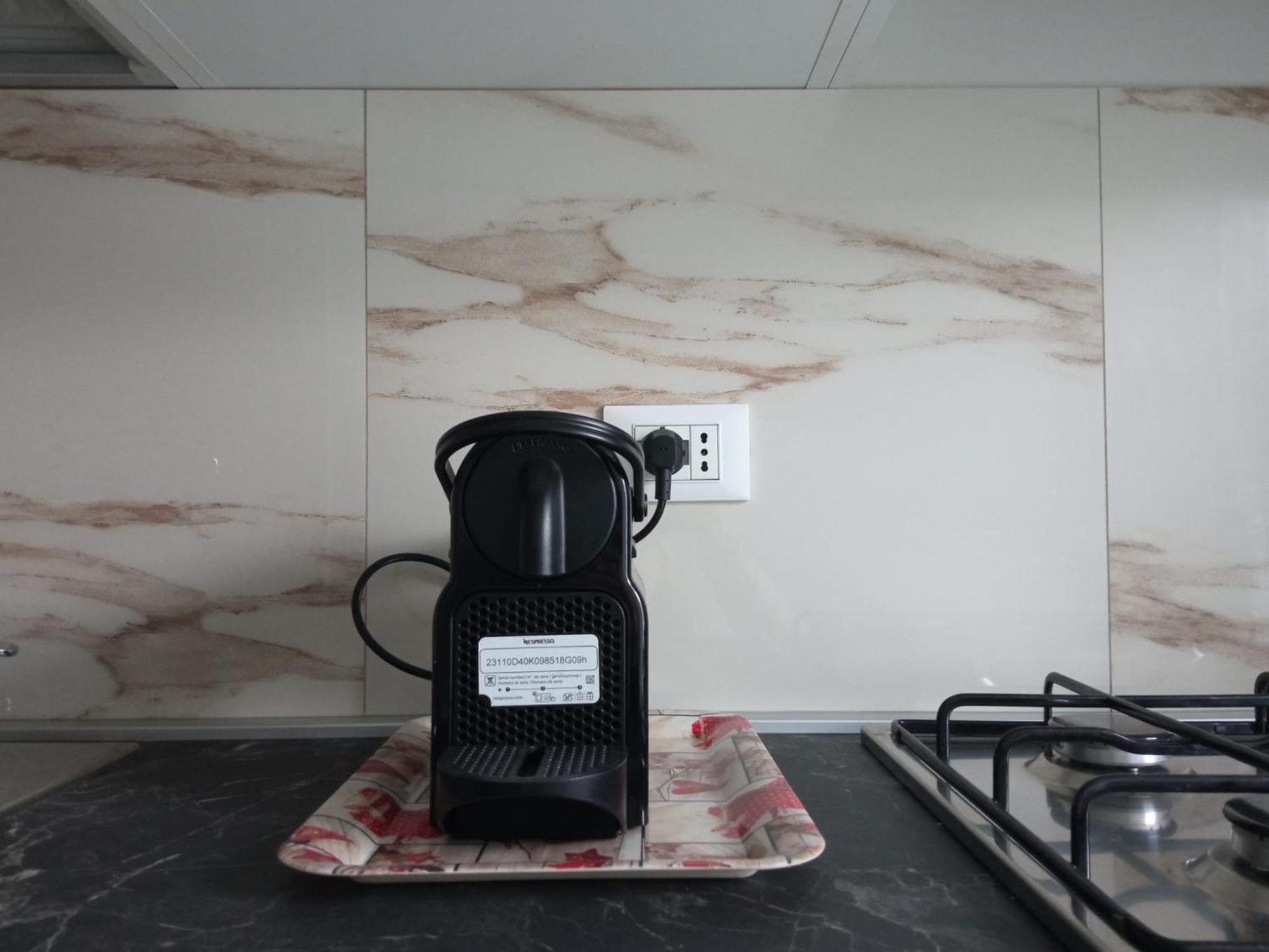 Wh - Un Posto Al Sole - Attico Monolocale Con Parcheggio Gratuito - 5 Minuti Dal Centro - Wifi Apartment ซานเรโม ภายนอก รูปภาพ